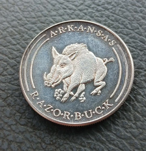 Silver Arkansas  Razor Buck Coin One troy ounce 31.1 grams