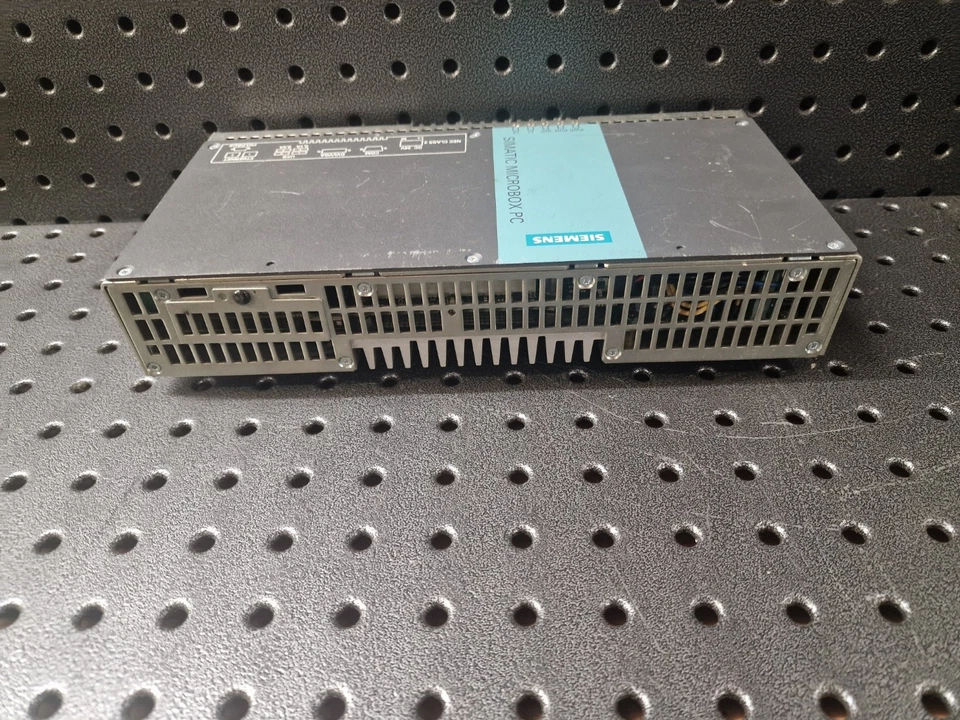 Siemens Simatic Microbox PC 6AG4040-0AA30-0AB0 + CF 2MB - Bild 2 von 4