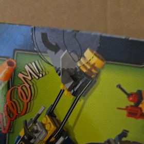 LEGO Batman 76010 DC Super Heroes Batman The Penguin new