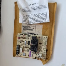 OEM GENUINE Honeywell ST9120C2010 Electronic Fan Timer Control Board NEW NO BOX