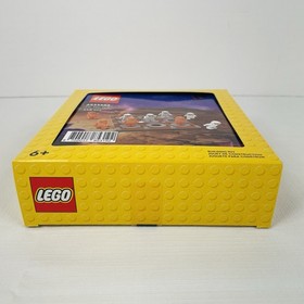 LEGO Space Tic Tac Toe 6533583 Insiders Reward Promo Sealed 10 Spacemen NEW