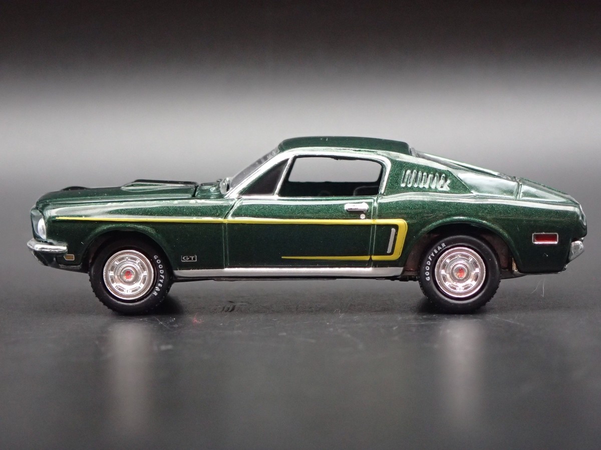 1968 68 FORD MUSTANG GT FASTBACK GREEN 1:64 SCALE 1968 68 FORD MUSTANG GT FASTBACK GREEN 1:64 SCALE