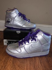 nike sb dunk high dinosaur jr