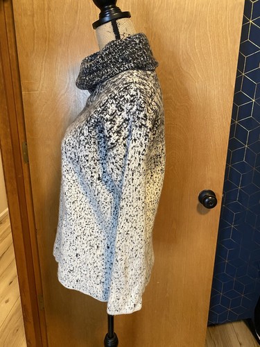 Athleta Damen mittellangarmiger Pullover aus Wolle-Kaschmirmischung - TOLL - Bild 16 von 16