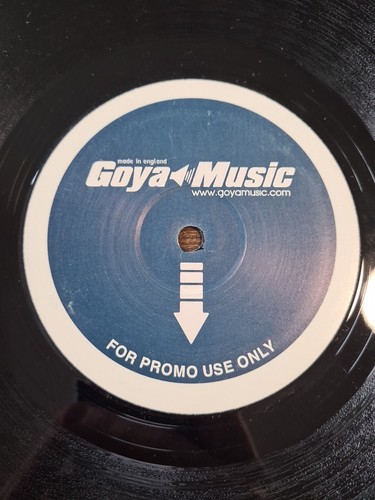 Phuturistix - Cohiba - Phuture Lounge - PL001 - 12" 33rpm - Promo - 1st Edition - Picture 6 of 7
