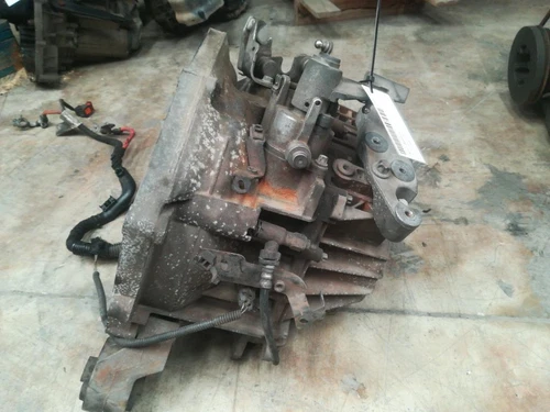 55186623 Caja Cambios para OPEL ZAFIRA B Cosmo 2007 428813 - Imagen 4 de 10