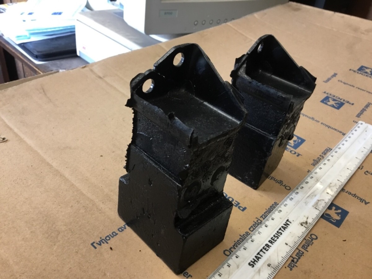 PEUGEOT 504 estate station xn1 anti vibration block set propshaft