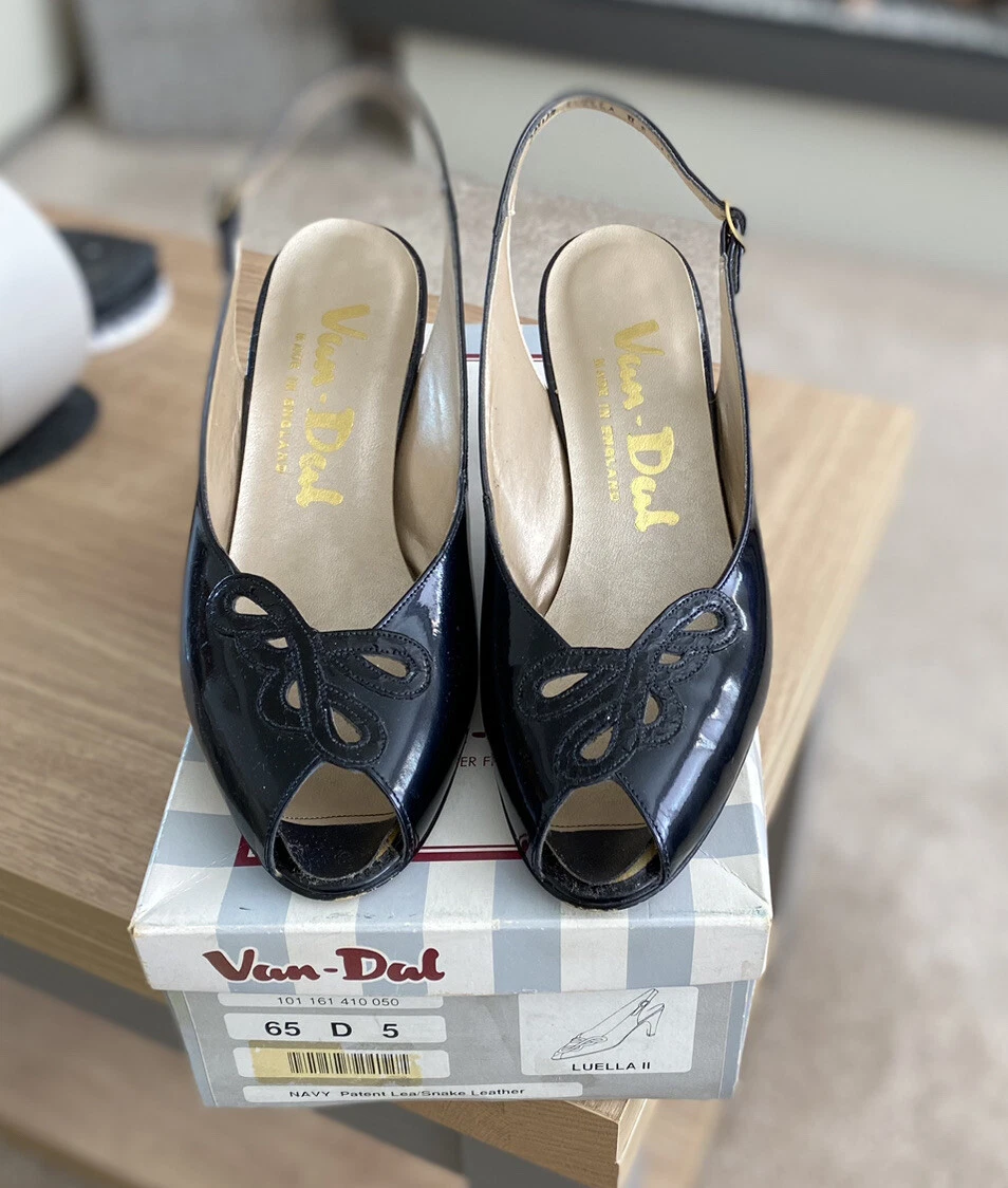 van dal navy sandals