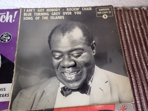 JAZZ EP's - LOUIS ARMSTRONG - SATCHMO 5 x ORIGINAL 7" JAZZ EP's WITH SLEEVES - Imagen 3 de 6