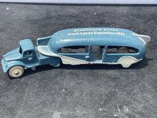 Arcade Iron Toy Bus - Greyhound Great Lakes Expo 1937