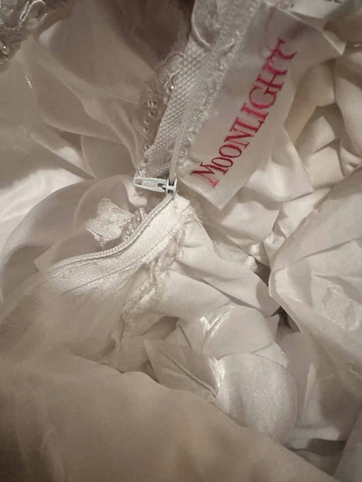 Moonlight Bridal Wedding Dress Size 8 Women Off Shoulder - Image 3 of 4