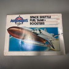 Monogram 1:72 Space Shuttle Fuel Tank Boosters Young Astronaut Model Kit Vintage