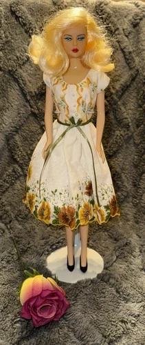Hankie Couture Floral Dress Removable Clothes Barbie Vintage