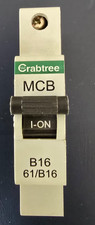 CRABTREE 16 AMP KRZYWA B 6kA WYŁĄCZNIK MCB 240/415V STARREAKER 61/B16 BS E