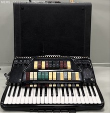 Cordovox Super V Electric Piano Accordion 120 Bass 41 Key Made in Italy Case