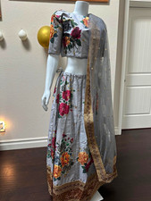 Handmade Women  s Gray Floral Choli Set Skirt  Sheer Dupatta Unstitched