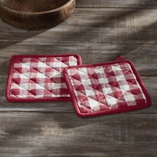 Annie Buffalo Check Red Pot Holder Set of 2 8x8 VHC Brands