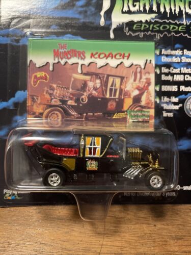 JOHNNY LIGHTNING FRIGHTNING LIGHTNINGS THE MUNSTERS KOACH GEORGE BARRIS 1:64 - Picture 2 of 11