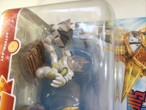 Paquete de Acción Skylanders Superchargers Sky Racing - Astro Blast Sun Runner Sky Nuevo en Caja - Imagen 5 de 7