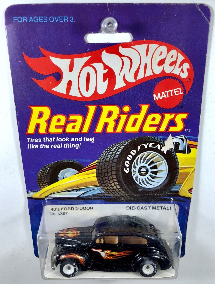 Hot Wheels '40 Ford 2-Door ミニカー Hot Wheels 40 Ford 2-Door, Real Riders - White Hubs - RARE