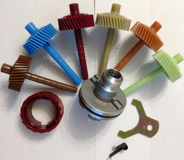 Speedometer Gear kit 3439, 17 gears, clip, retainer, 2" housing, GM