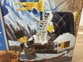 Vintage LEGO 7409 Orient Expedition Secrets Of The Tomb Complete Set Open Box