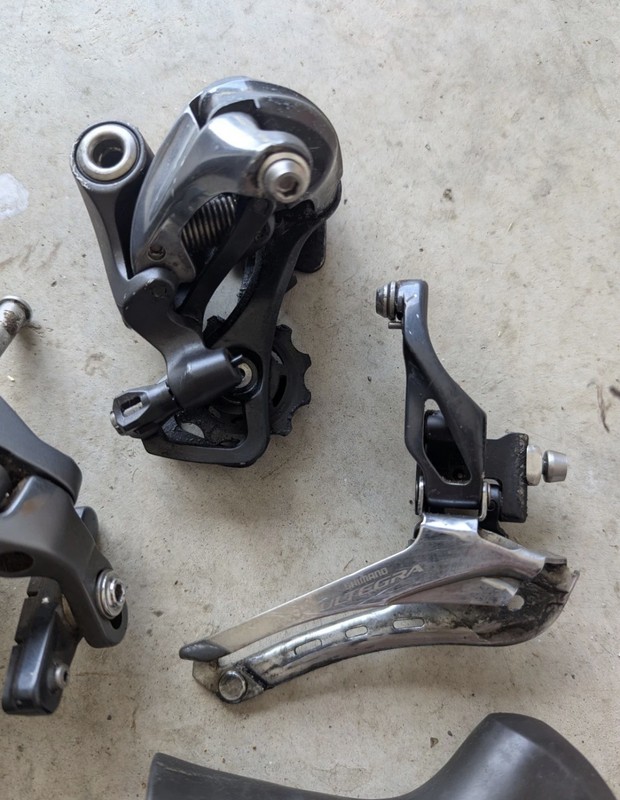 Shimano Ultra 6800 Group Set, Good Condition.