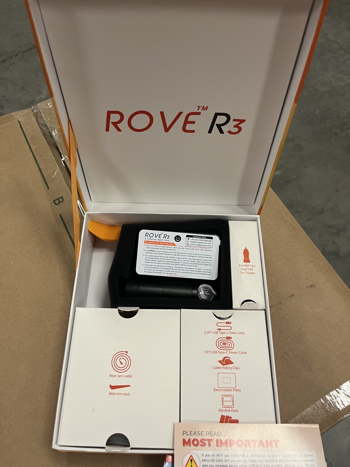 ROVE R3 3-Channel Touch Screen Car Dash Camera GPS CABIN WiFi Open Box NO REARCM