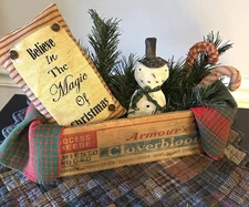 VTG Wood Cheese Box w/Primitive Snowman Winter Christmas Center Piece Decor