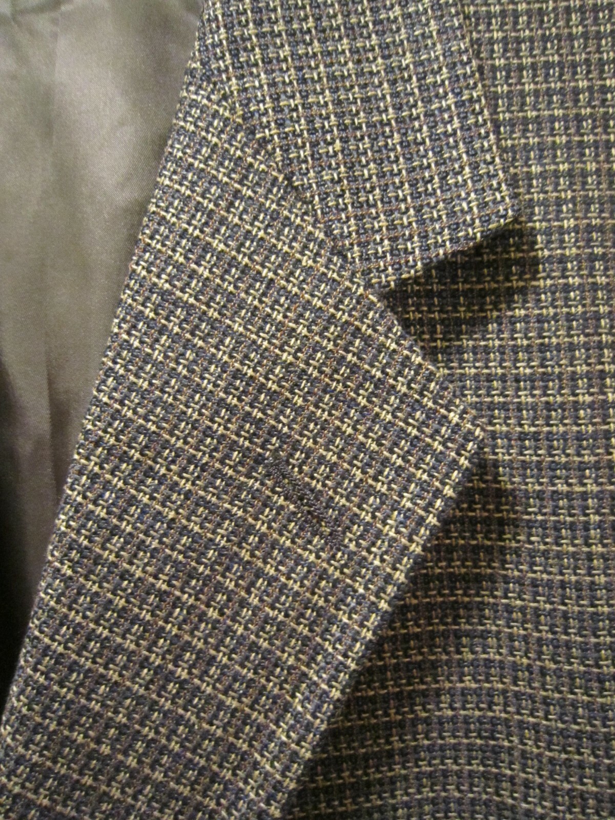 Picture 4 of 11