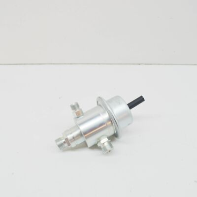 1987-1993 Mercedes-Benz 190e W201 Fuel Pressure Regulator OEM Part 