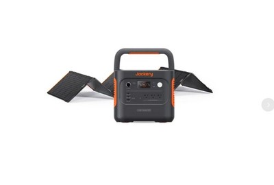 Jackery Explorer 2000 v2 Solar Generator + 500Wx