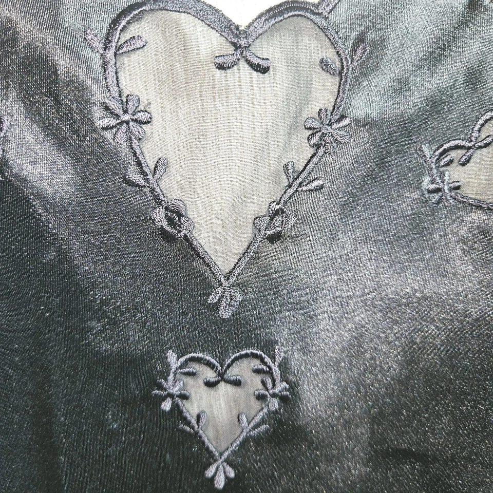 Vestido Lord & Taylor Mediano Negro Satinado Negligé/Romántico Hecho en Hong Kong Foto 3 de 4