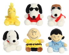 Aurora Peanuts 6 Piece Palm Pal Plush Snoop Charlie Brown and the Gang Bundle