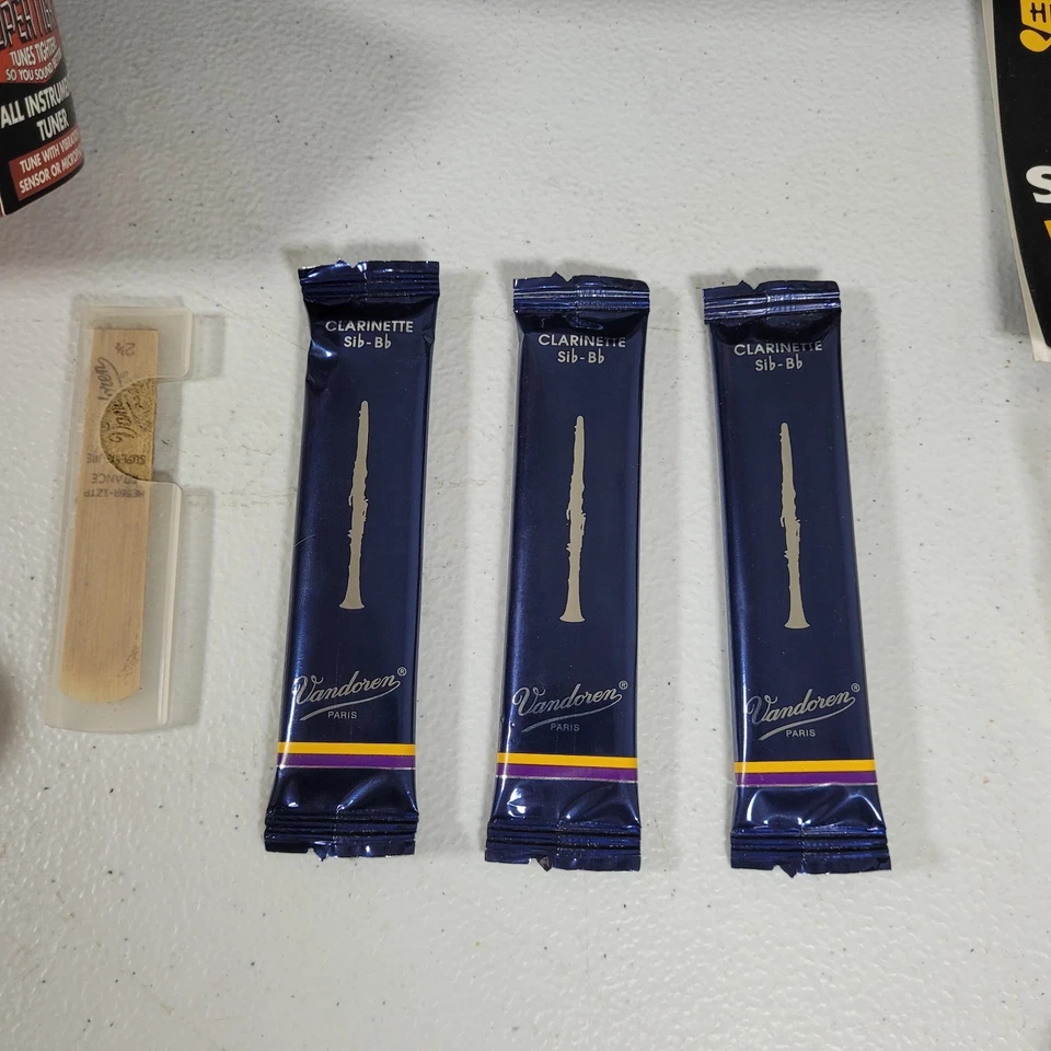 Vito Japan Alto Saxophone & Hard Case Maint. Kit Sharp Tuner  NEEDS CLEANED  - Image 3 of 4