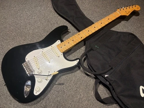 Fender Japan ST57-5 Used Electric Guitar  1980