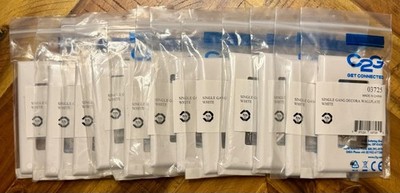 Lot of 12 C2G 03725 Single Gang Decora Wallplate White New Sealed