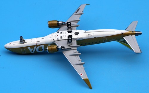 JC Wings 1:400 Fuji Dream Airlines Embraer ERJ-175 Diecast Aircraft Model JA09FJ - 第 13/13 張圖片