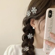 2024 Silver Snowflake Hair Clips   Elegant, Glittery, Festive Accessory Pair