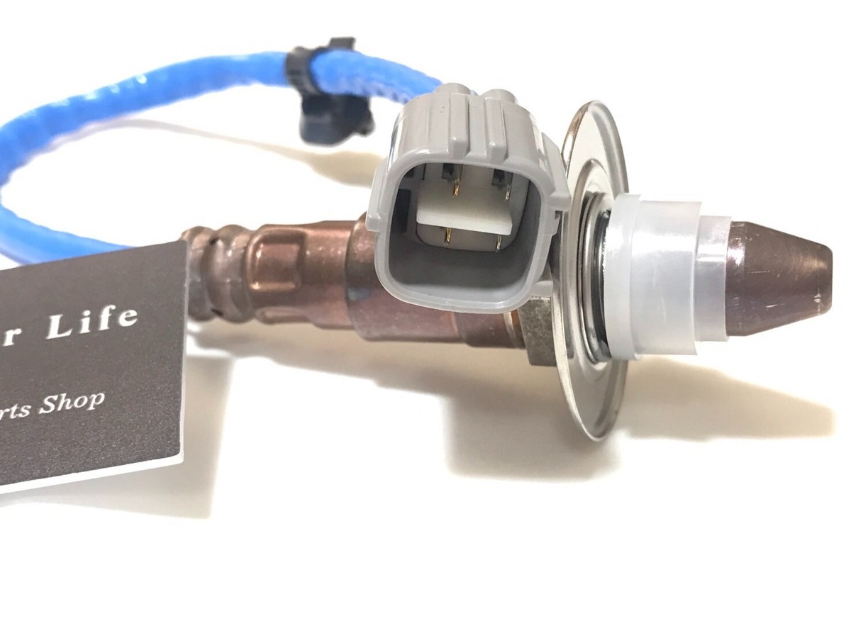 ゆか Subaru Genuine OEM 22641AA670 Air Fuel Ratio O2 Sensor Assy