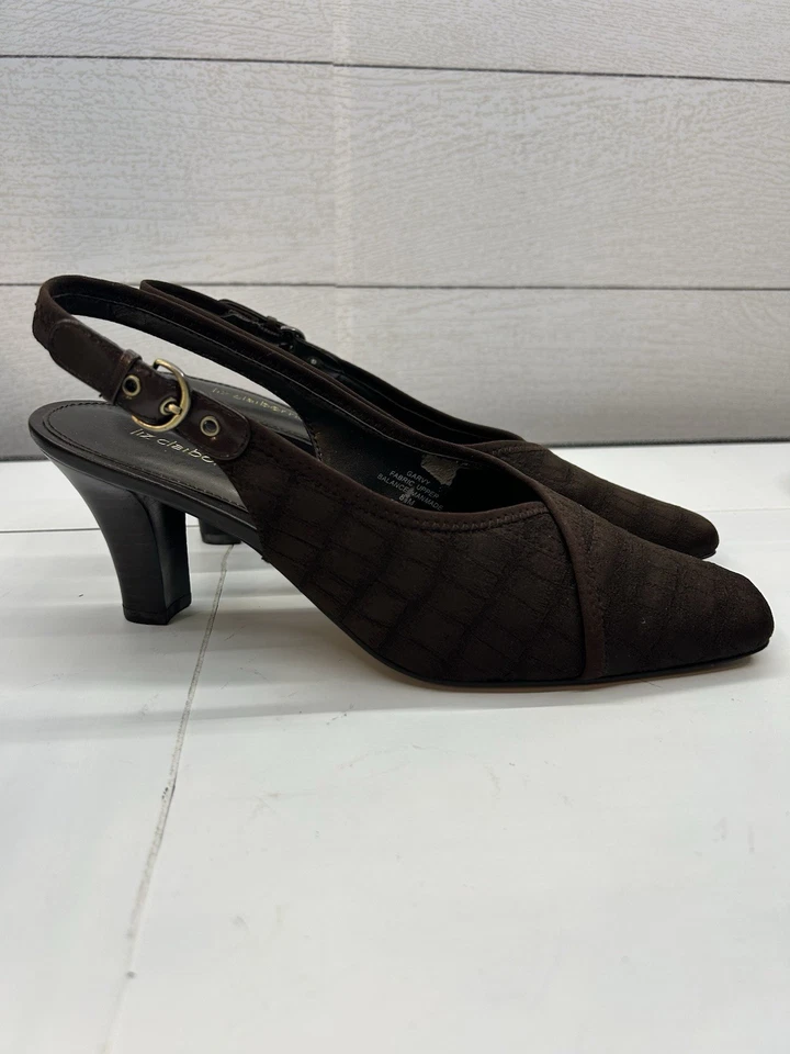 Bombas femininas Liz Claiborne marrom slingback Garvy tamanho 8,5M 2,5" - Imagem 2 de 4