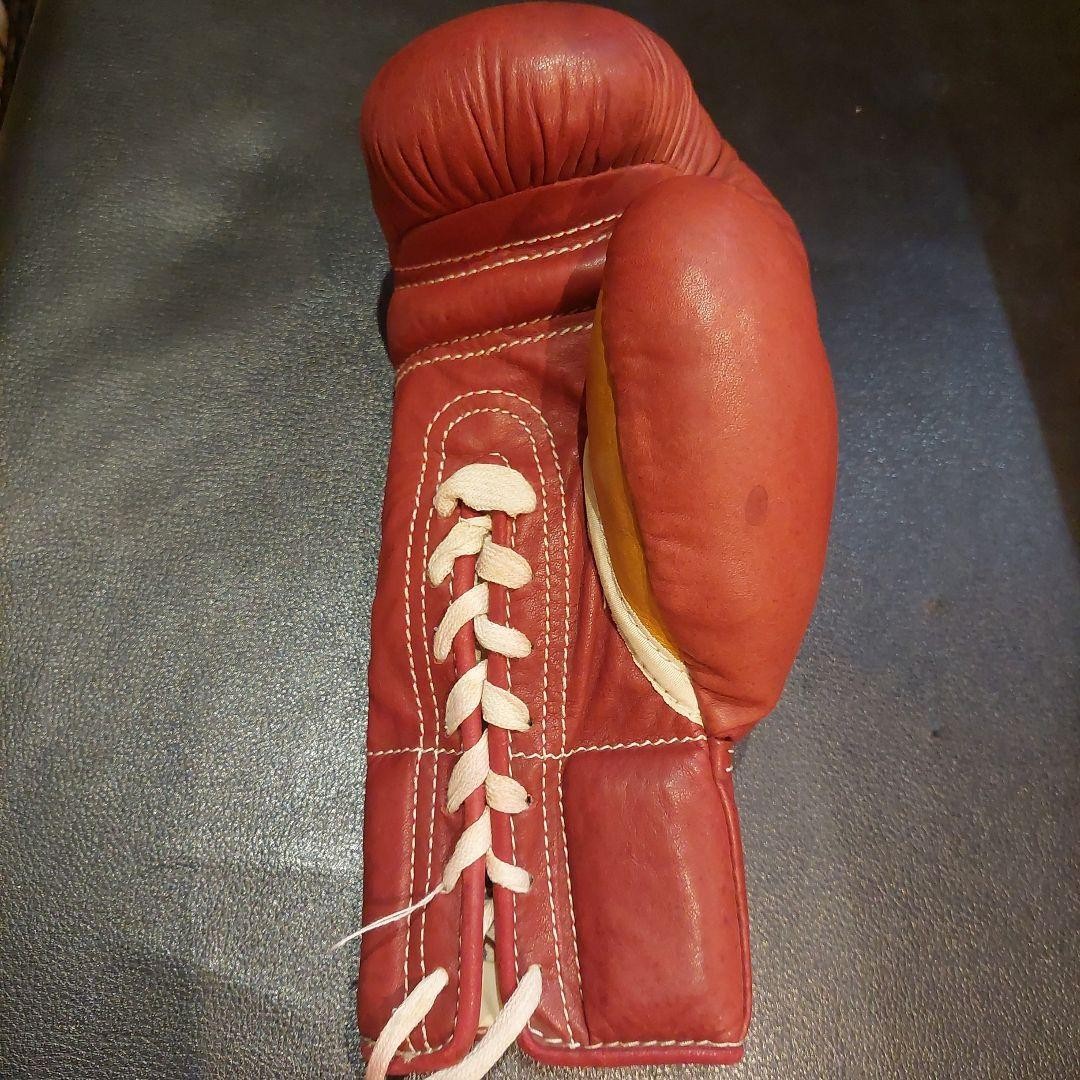 Winning Boxing Gloves 6oz Vintage Initial Old Logo Red Lace-up
