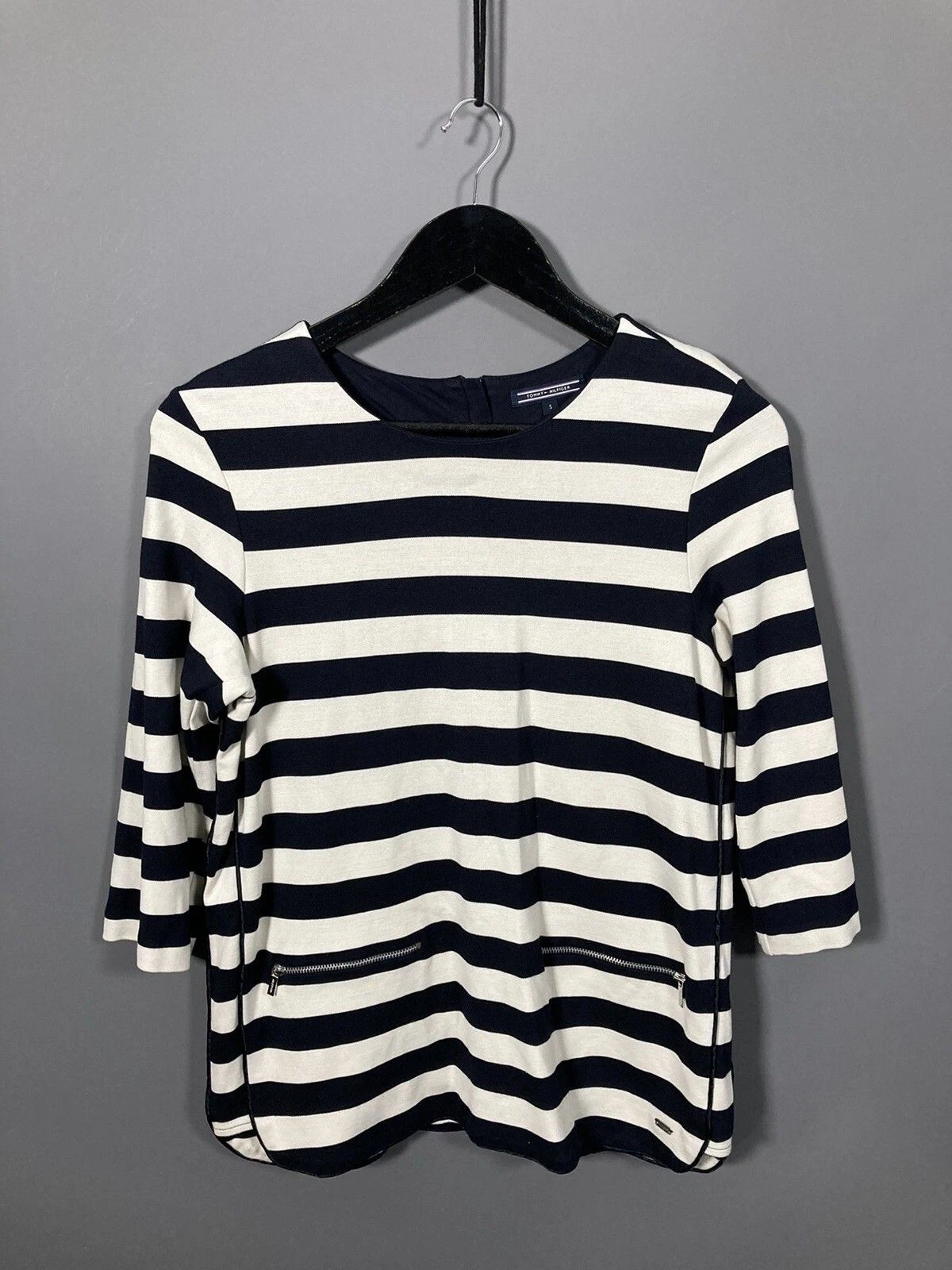 TOMMY HILFIGER Top - Size Small - Striped - Great Condition - Women’s