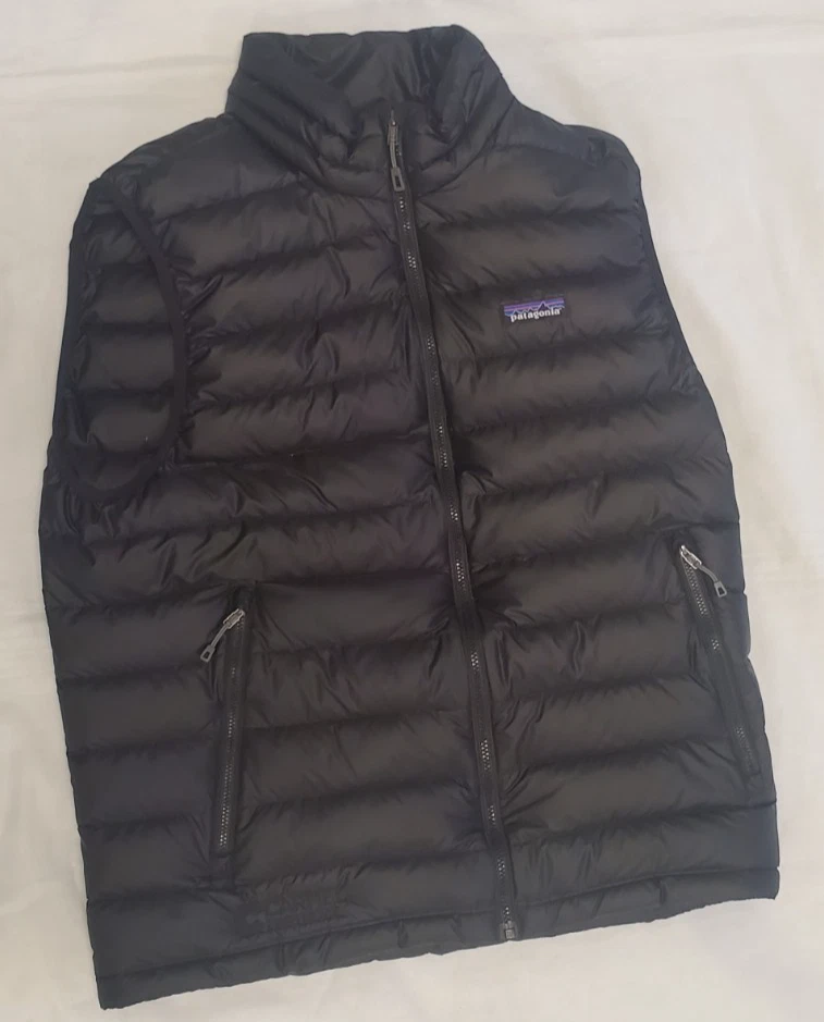 Patagonia Goose Down Sweater Vest Mens M Black Full Zip Pockets Logo Puffer