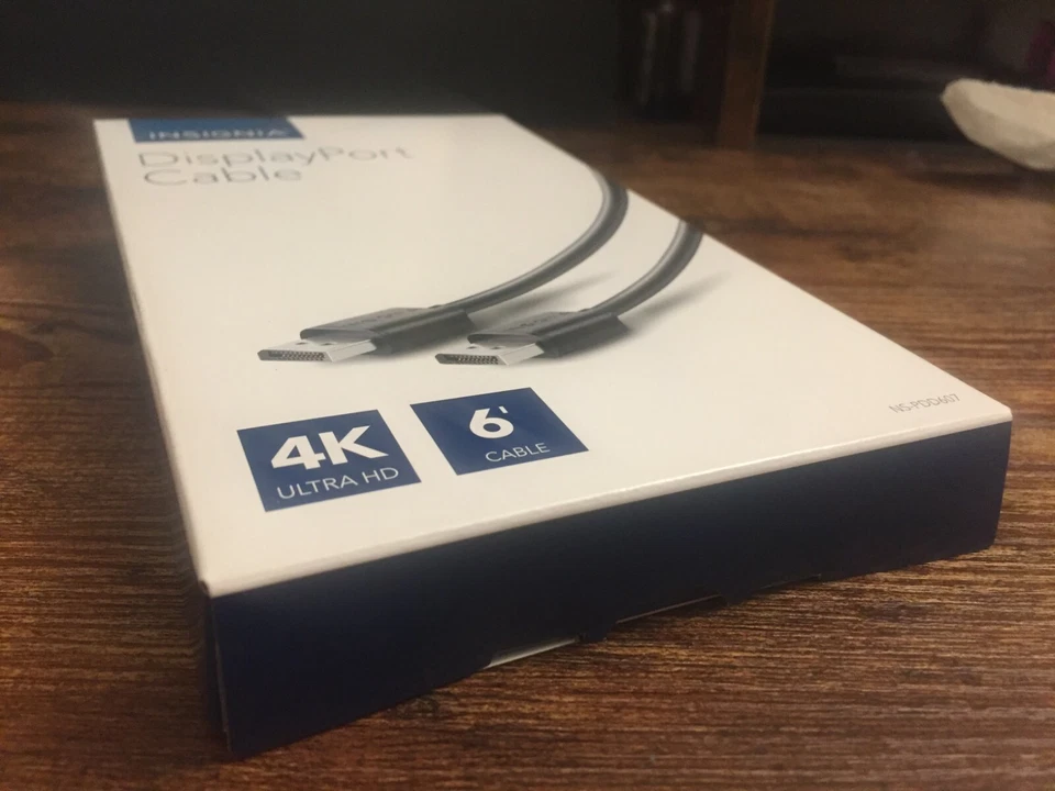 USB Male Display Port 6 foot Cable 4K Ultra HD from Insignia - Image 4 of 4