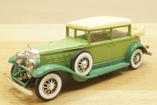 Scale 1:43 Solido No. 85 10 79 Cadillac V 16 Di 1931 (452.A) IN Verde without original packaging