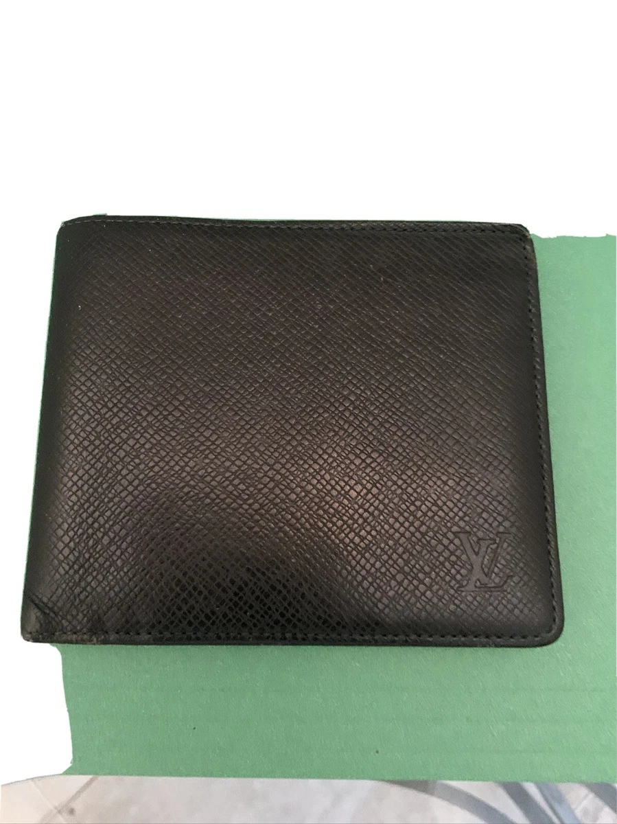 Louis Vuitton Rare Wallet Billfold Taiga Green Vintage Authentic