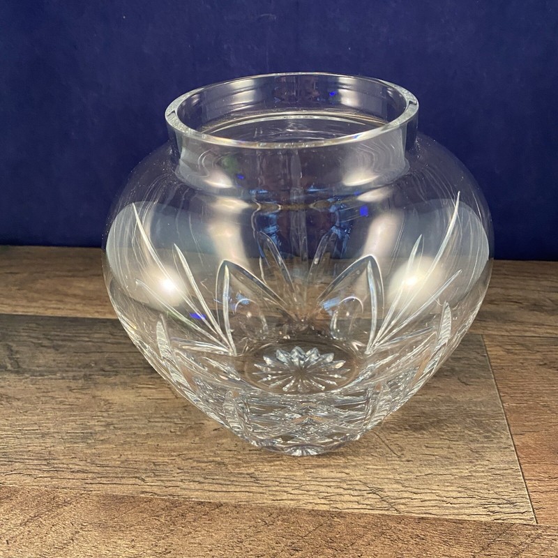 Clear Cut Crystal Glass Round Flower Vase 6.5"Dia x 6.25"H