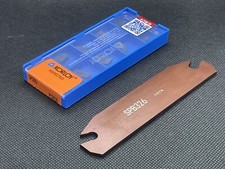 Korloy SP300 PC9030 (10 PCS) Carbide Cutoff Inserts with SPB 26-3 Parting Blade
