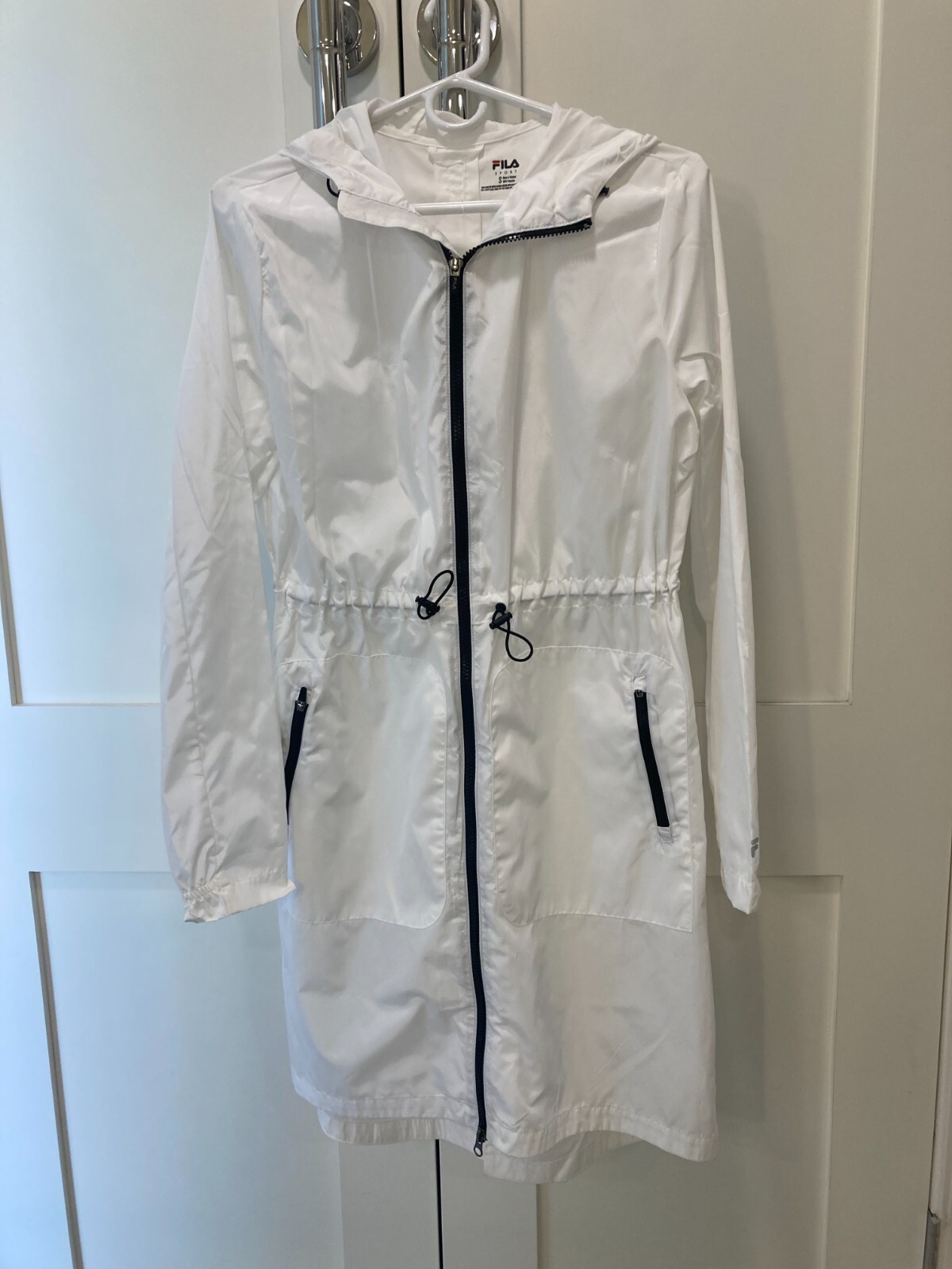 Giacca a vento lunga da donna Fila Sport con cappuccio (S) nuova senza etichette